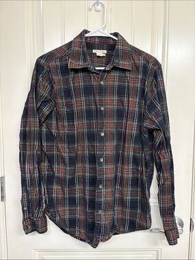 Carbon2Cobalt Men's Dark Navy & Burgundy Plaid Corduroy Button-Down Shirt